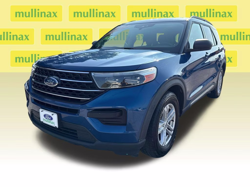2020 Atlas Blue Metallic Ford Explorer XLT RWD SUV