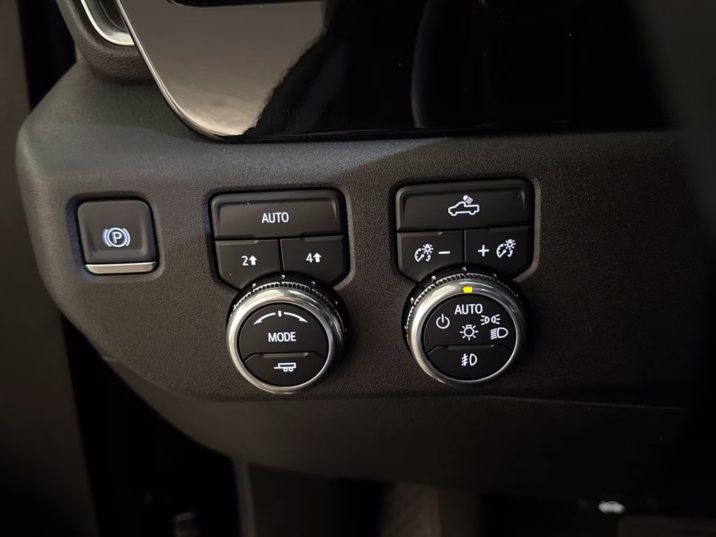 2025 Onyx Black GMC Sierra 1500 Elevation 4X4 Truck