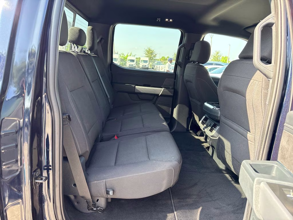 2025 Antimatter Blue Metallic Ford F-150 XLT 4X4 Truck
