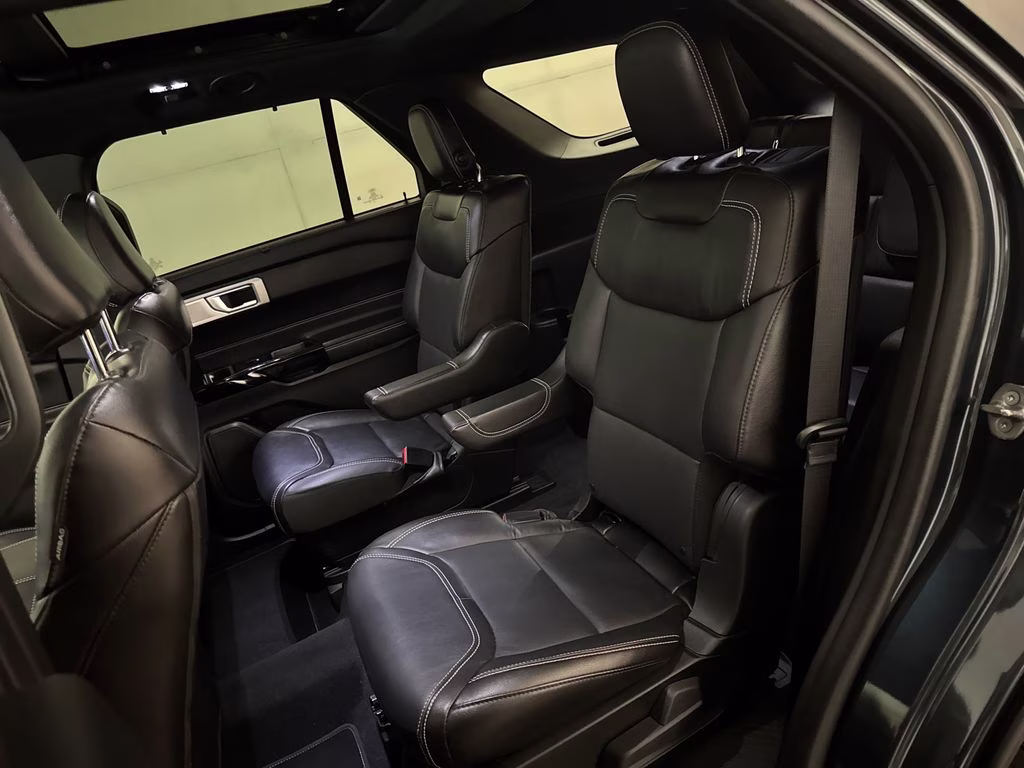 2022 Blue Metallic Ford Explorer ST 4X4 SUV