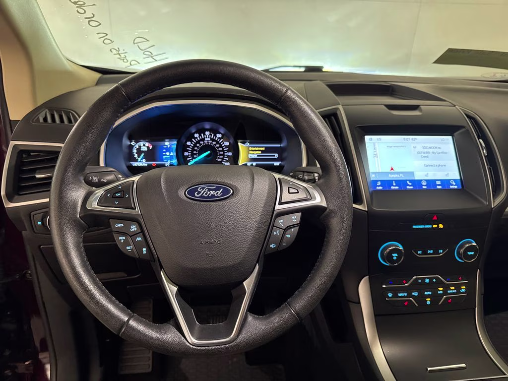 2020 Burgundy Velvet Metallic Tinted Clearcoat Ford Edge SEL FWD SUV