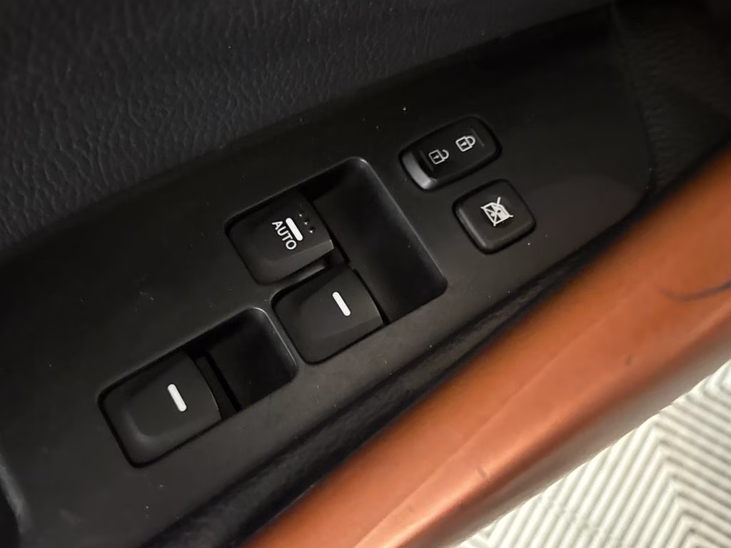 2016 Vitamin C Hyundai Veloster Turbo FWD Hatchback