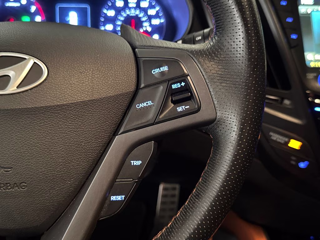 2016 Vitamin C Hyundai Veloster Turbo FWD Hatchback