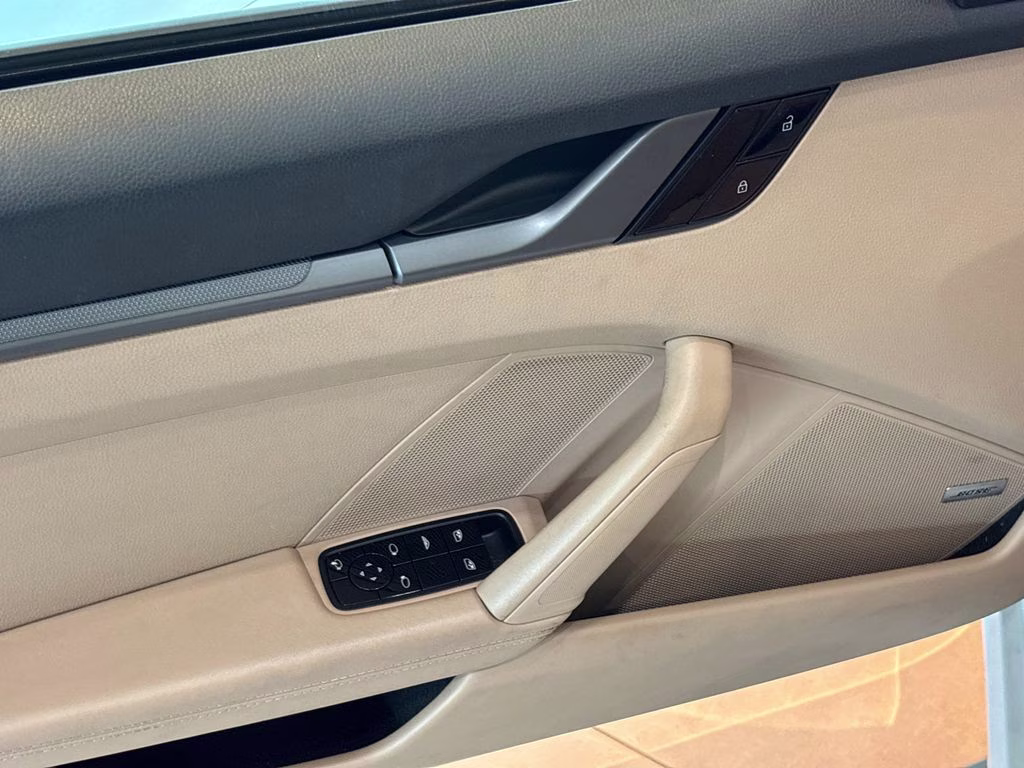 2020 Carrara White Metallic Porsche 911 Carrera RWD Convertible