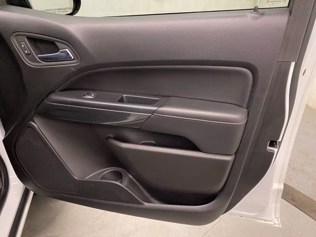 2020 Summit White GMC Canyon All Terrain 4X4 Truck
