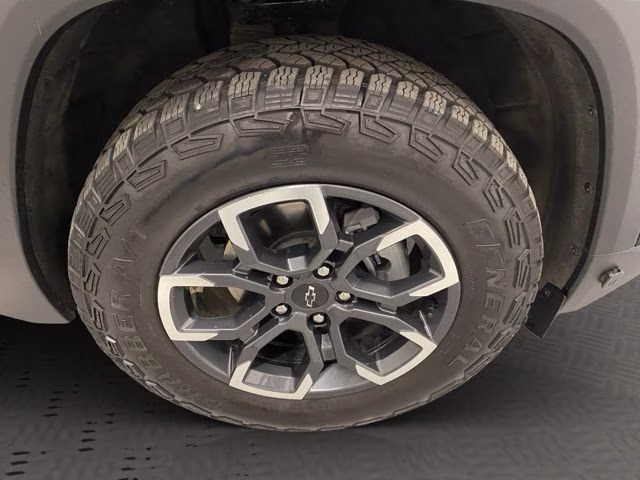 2026 Mosaic Black Metallic Chevrolet Equinox ACTIV AWD SUV