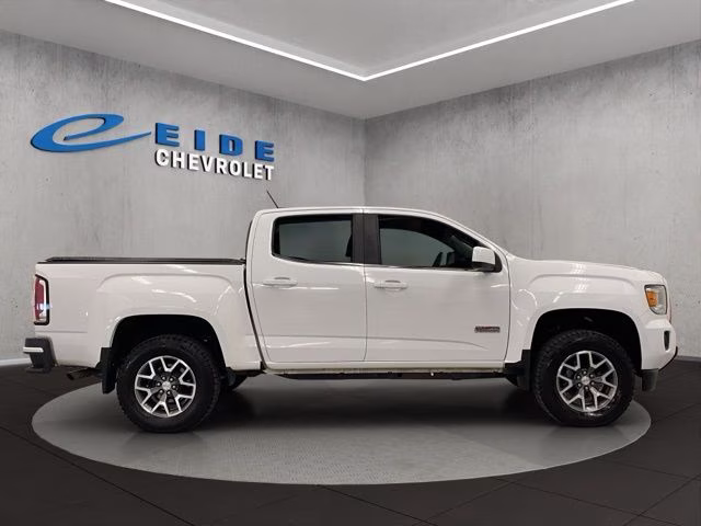 2020 Summit White GMC Canyon All Terrain 4X4 Truck