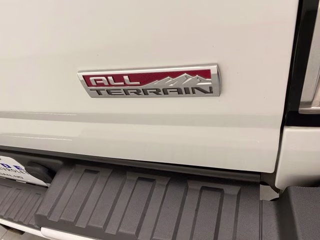 2020 Summit White GMC Canyon All Terrain 4X4 Truck