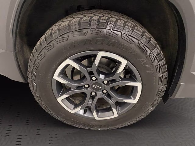 2026 Mosaic Black Metallic Chevrolet Equinox ACTIV AWD SUV