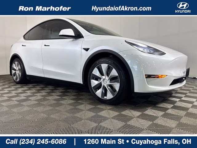 2022 Pearl White Multi-Coat Tesla Model Y Long Range AWD SUV