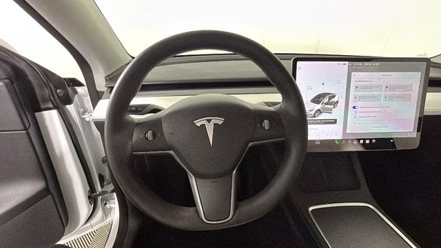 2022 Pearl White Multi-Coat Tesla Model Y Long Range AWD SUV