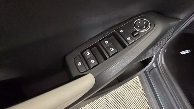 2022 Gravity Gray Kia Seltos EX AWD SUV