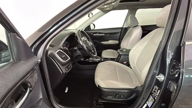 2022 Gravity Gray Kia Seltos EX AWD SUV