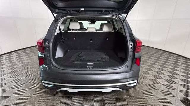 2022 Gravity Gray Kia Seltos EX AWD SUV