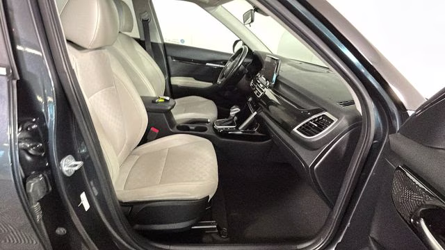 2022 Gravity Gray Kia Seltos EX AWD SUV