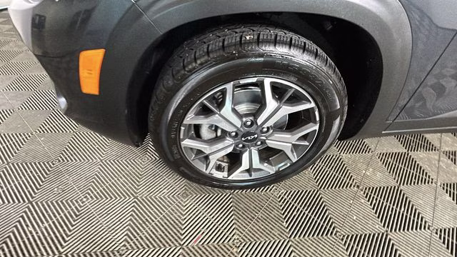 2022 Gravity Gray Kia Seltos EX AWD SUV