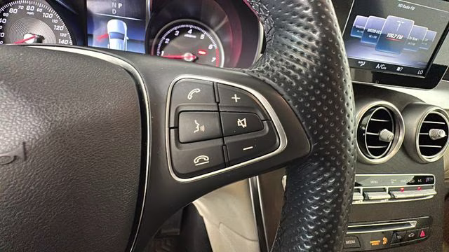 2019 Polar White Mercedes-Benz GLC GLC 300 AWD SUV