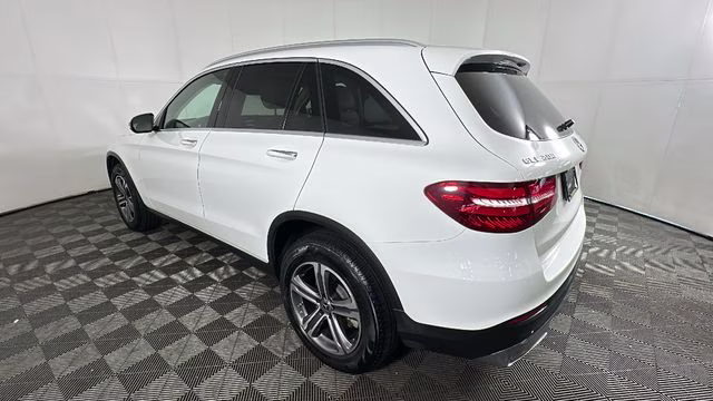 2019 Polar White Mercedes-Benz GLC GLC 300 AWD SUV