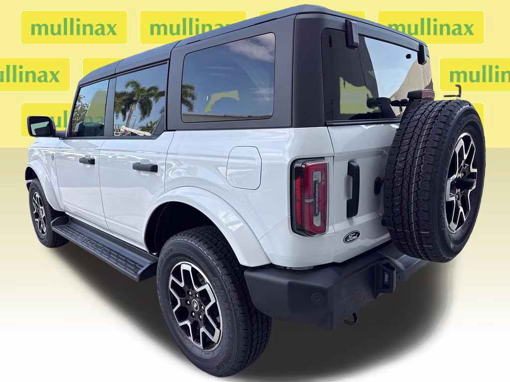 2026 Oxford White Ford Bronco Outer Banks 4X4 SUV