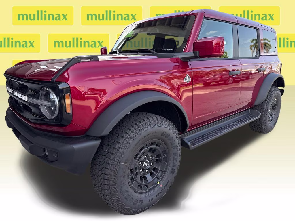 2026 Ruby Red Metallic Tinted Clearcoat Ford Bronco Outer Banks 4X4 SUV