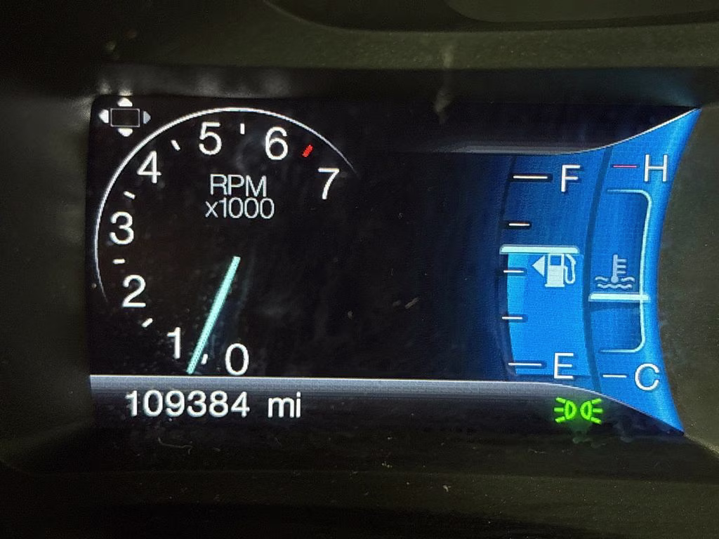 2014 Mineral Gray Metallic Ford Edge Limited FWD SUV
