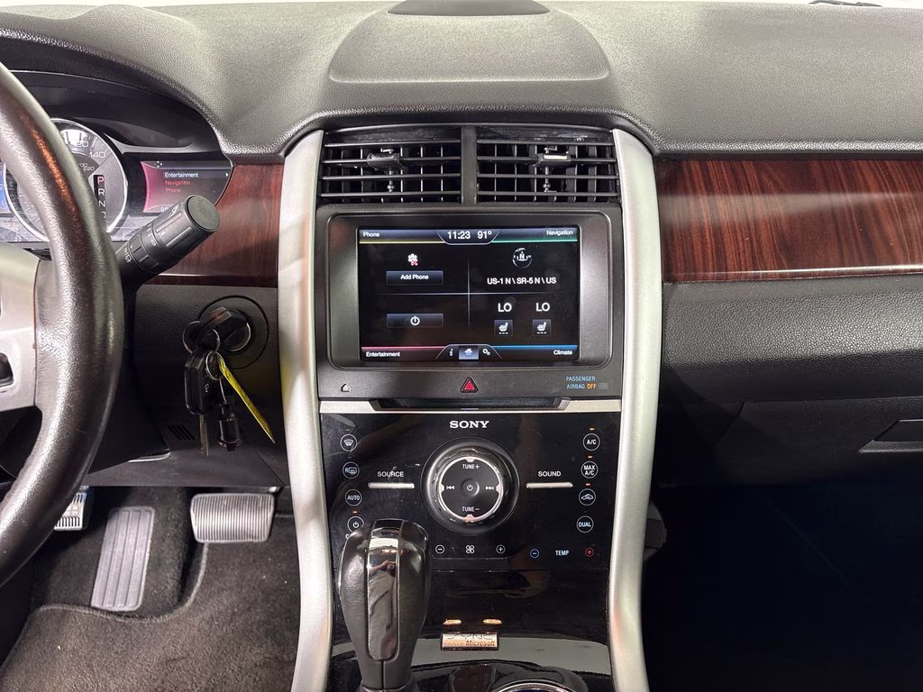 2014 Mineral Gray Metallic Ford Edge Limited FWD SUV