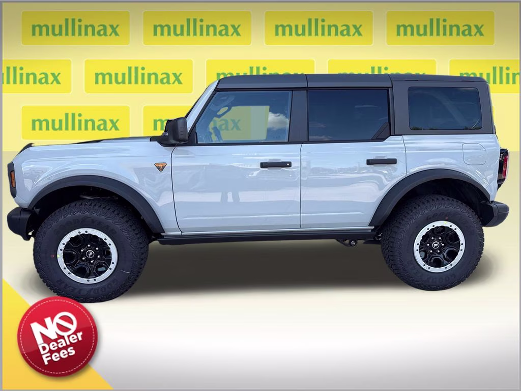 2026 Avalanche Gray Ford Bronco Badlands 4X4 SUV