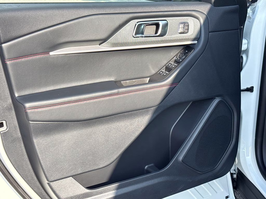 2026 Star White Metallic TC Ford Explorer ST-Line RWD SUV