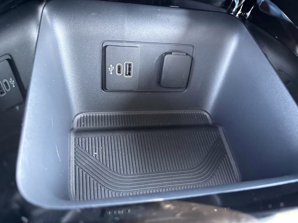 2026 Carbonized Gray Metallic Ford Explorer Platinum 4X4 SUV