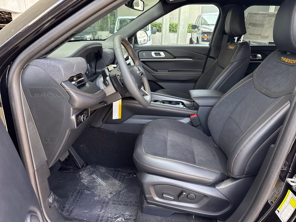 2026 Agate Black Metallic Ford Explorer Tremor 4X4 SUV