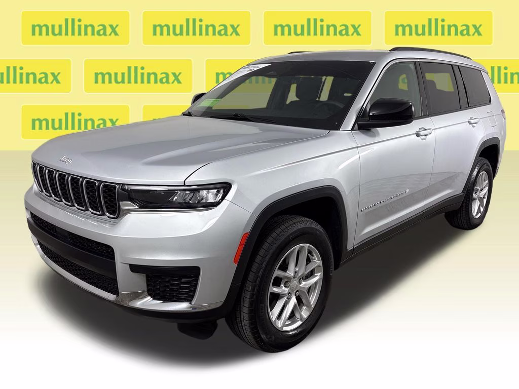 2025 Silver Zynith Jeep Grand Cherokee L Laredo RWD SUV