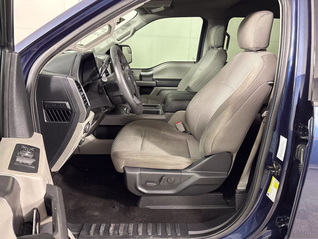 2020 Blue Ford F-150 XLT RWD Truck