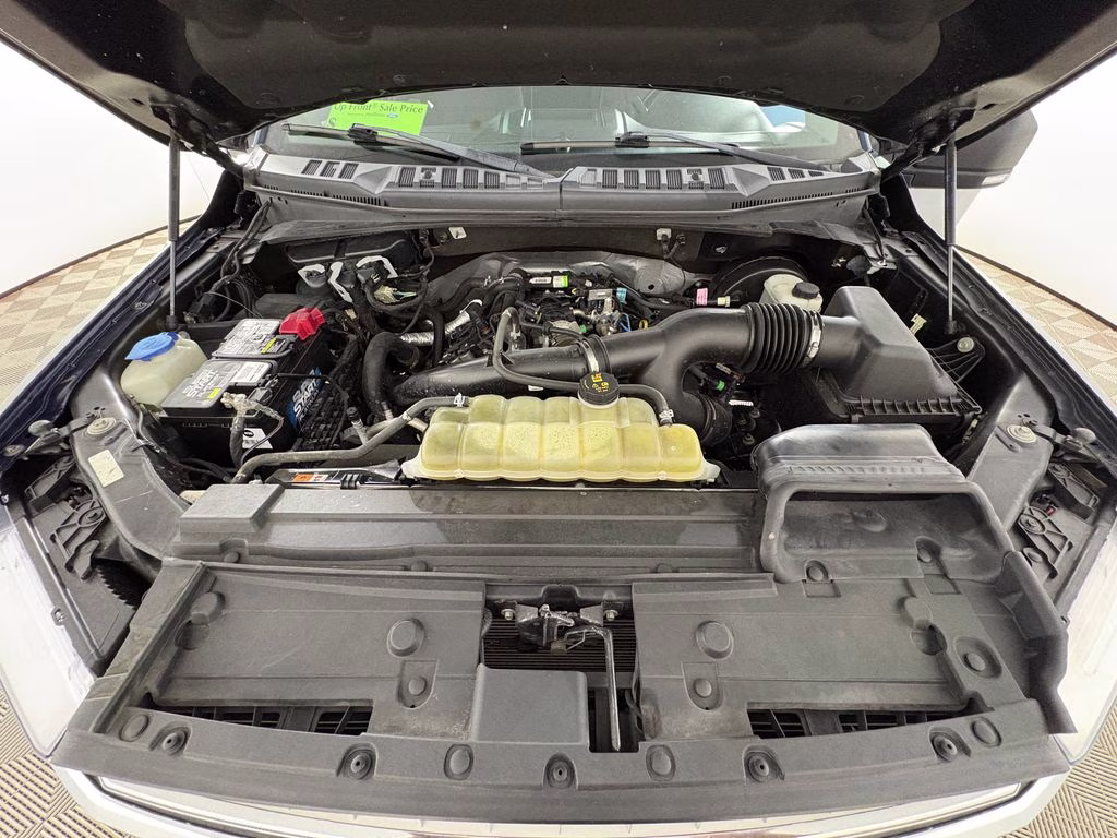 2020 Blue Ford F-150 XLT RWD Truck