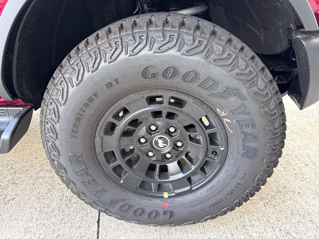 2026 Ruby Red Metallic Tinted Clearcoat Ford Bronco Outer Banks 4X4 SUV