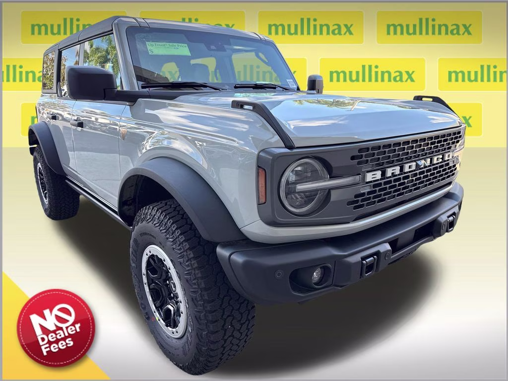 2026 Avalanche Gray Ford Bronco Badlands 4X4 SUV