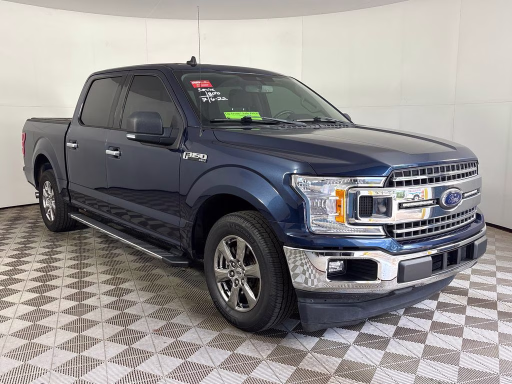 2020 Blue Ford F-150 XLT RWD Truck
