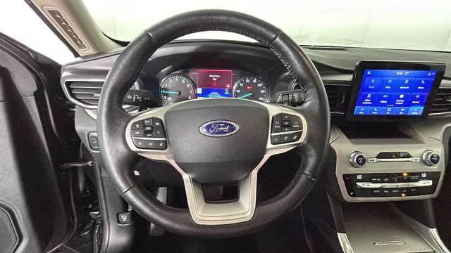 2020 Black Metallic Ford Explorer XLT 4X4 SUV