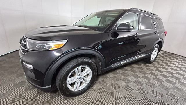 2020 Black Metallic Ford Explorer XLT 4X4 SUV