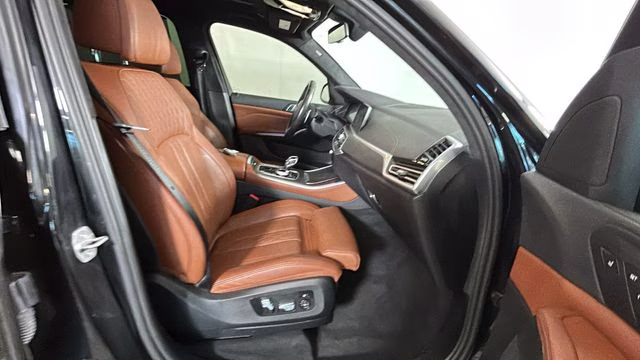 2022 Black Sapphire Metallic BMW X5 xDrive40i AWD SUV