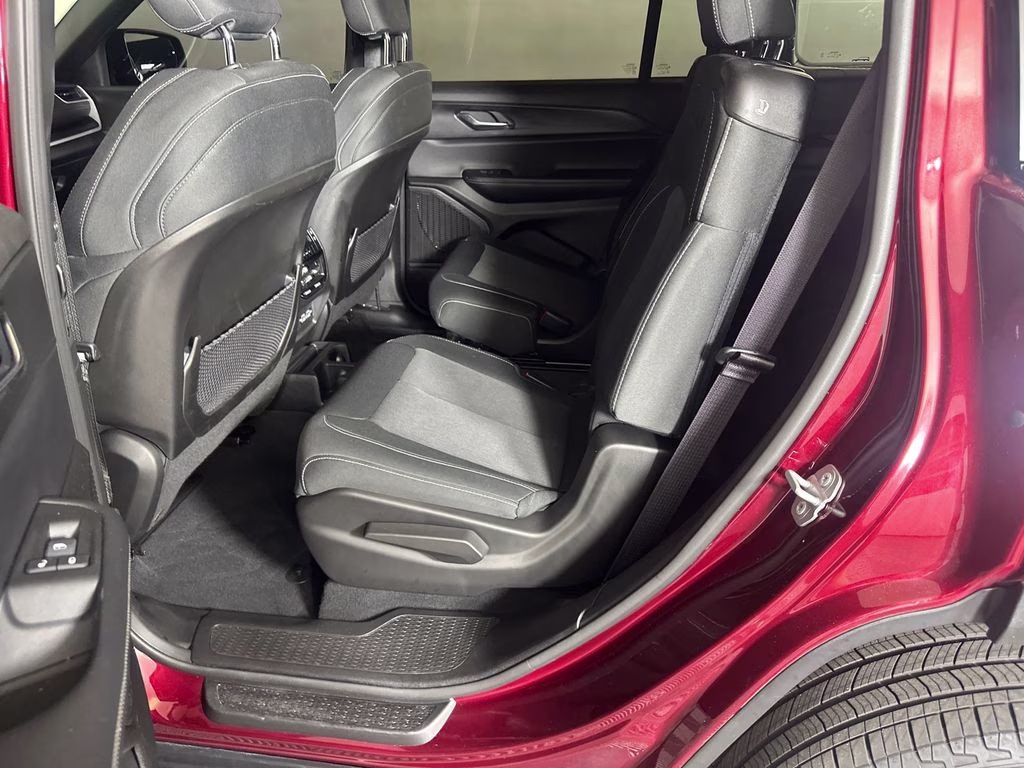 2025 Velvet Red Pearlcoat Jeep Grand Cherokee L Laredo 4X4 SUV