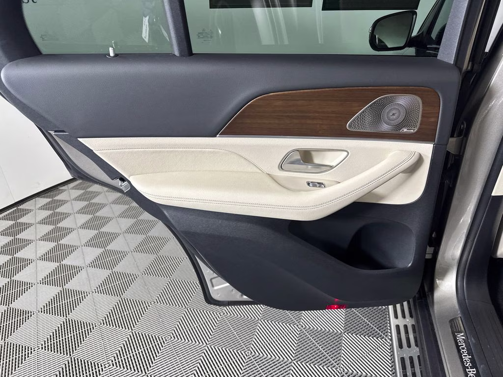 2023 Mojave Silver Metallic Mercedes-Benz GLE GLE 350 RWD SUV