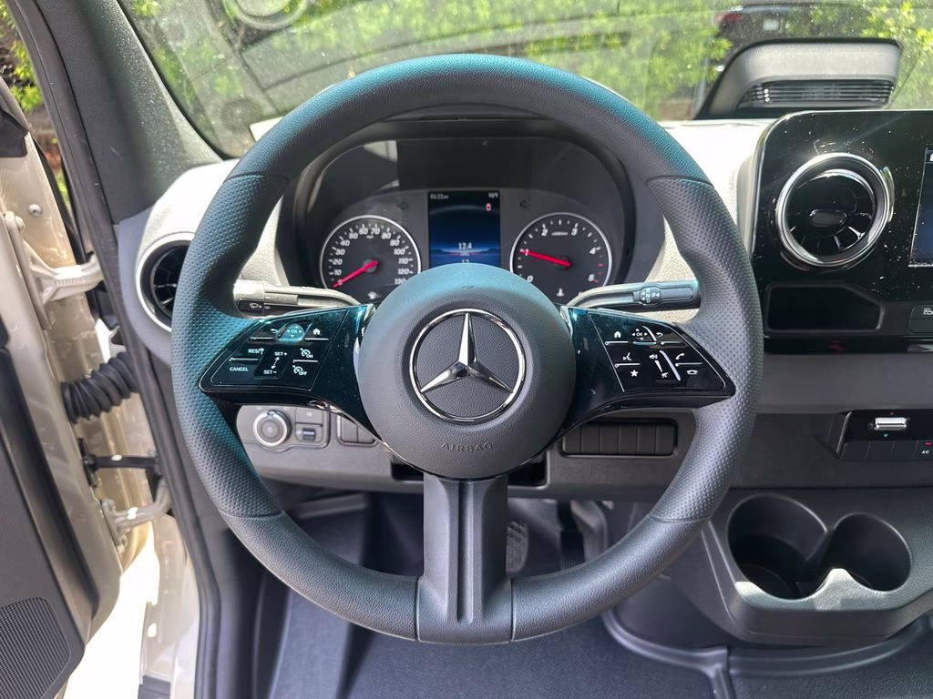 2026 Pebble Mercedes-Benz Sprinter 2500 Cargo 170 WB RWD Van