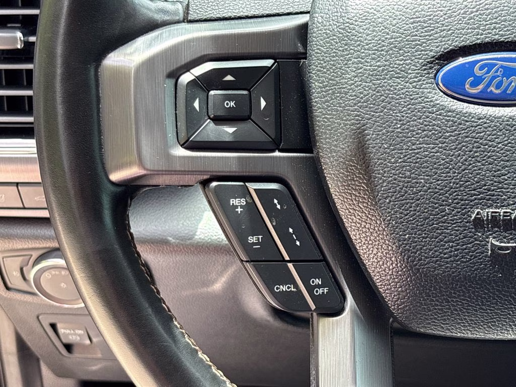2020 Black Ford Expedition Platinum RWD SUV