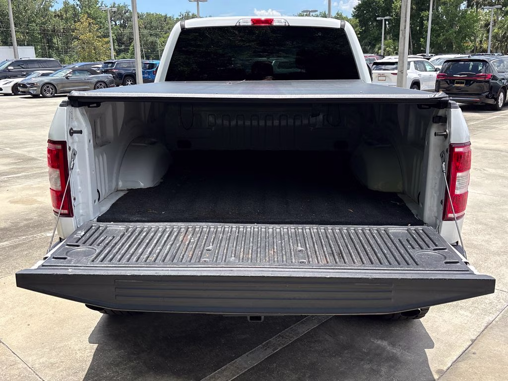 2019 White Ford F-150 XLT 4X4 Truck