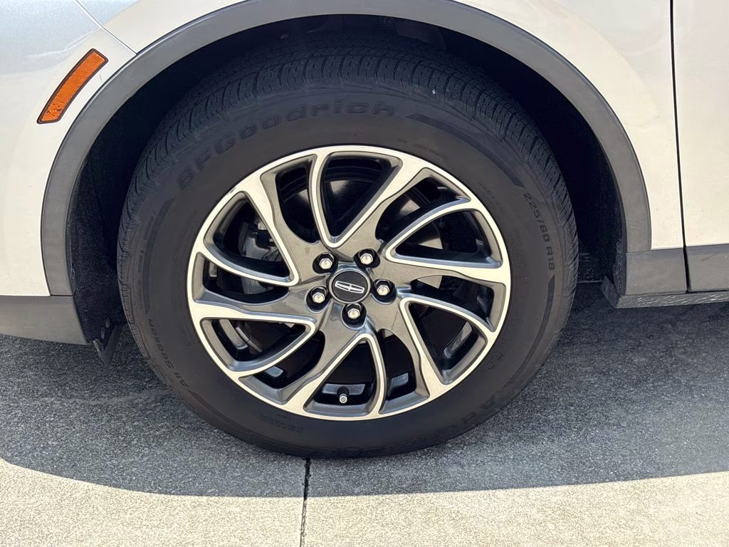 2020 Ingot Silver Lincoln Corsair Standard FWD SUV