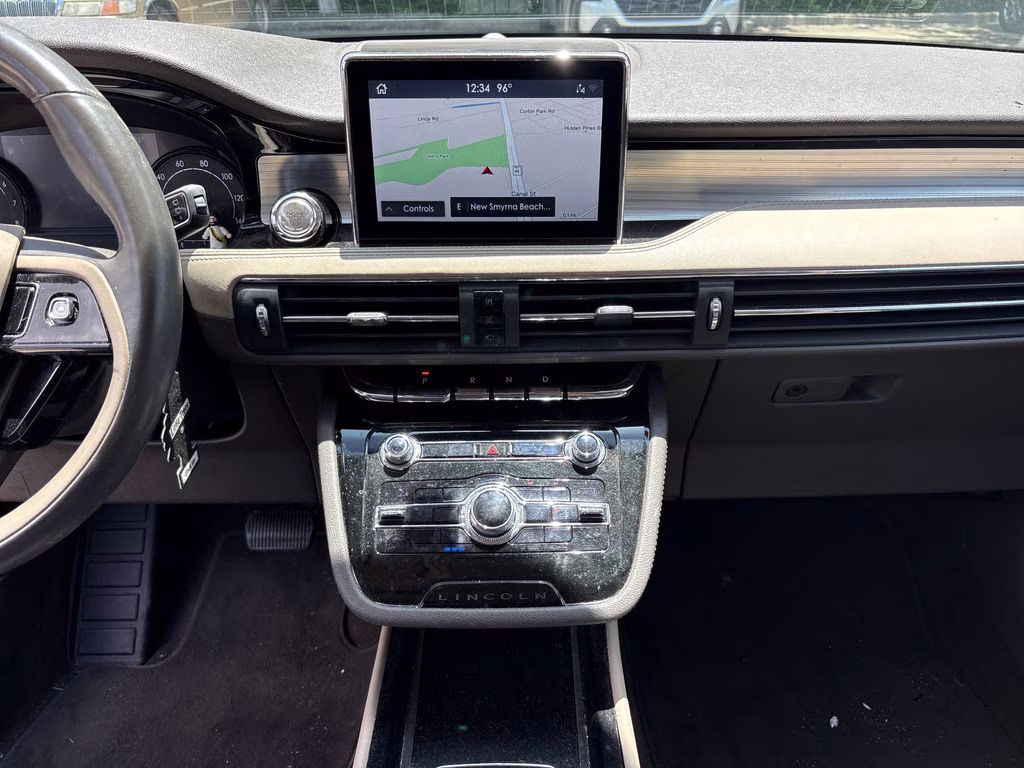 2020 Ingot Silver Lincoln Corsair Standard FWD SUV