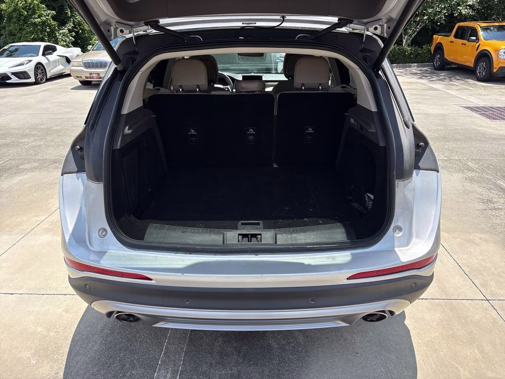2020 Ingot Silver Lincoln Corsair Standard FWD SUV