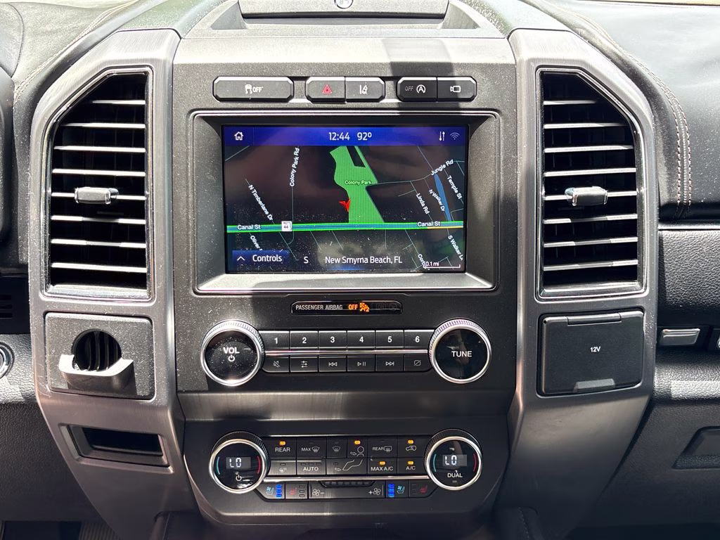 2020 Black Ford Expedition Platinum RWD SUV