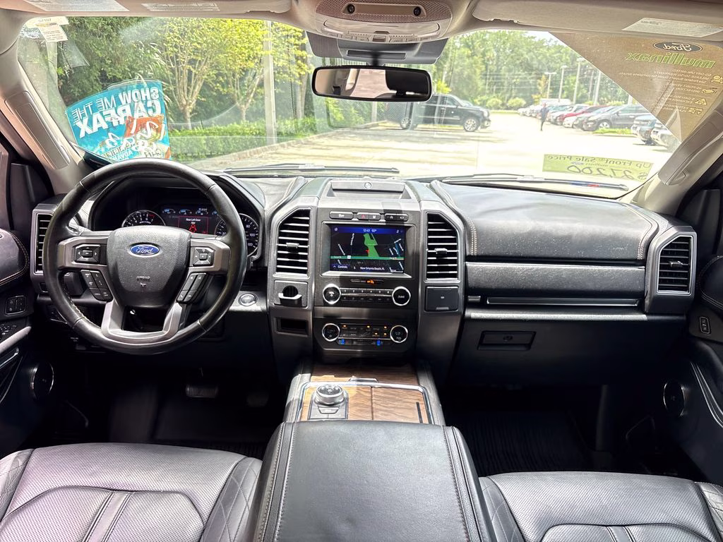 2020 Black Ford Expedition Platinum RWD SUV