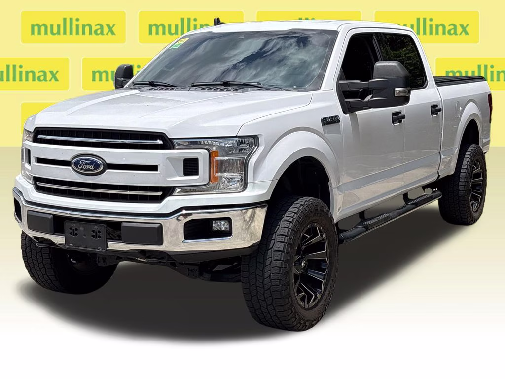 2019 White Ford F-150 XLT 4X4 Truck